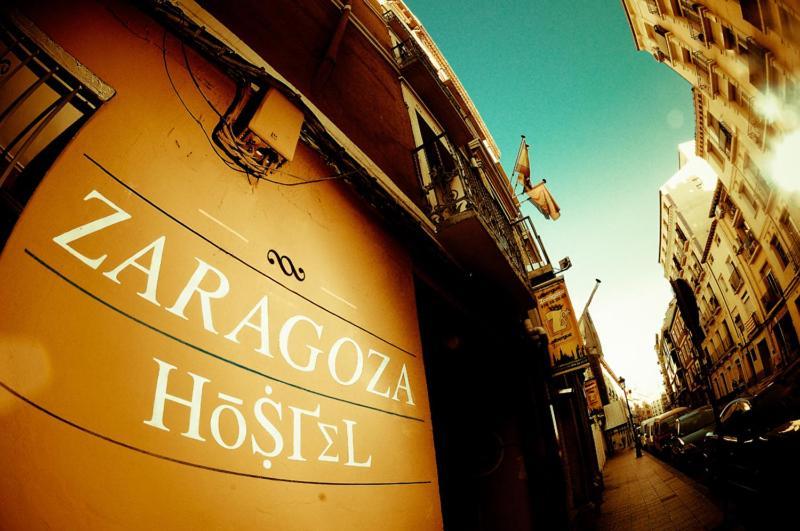 Be Zaragoza Hostel Екстериор снимка