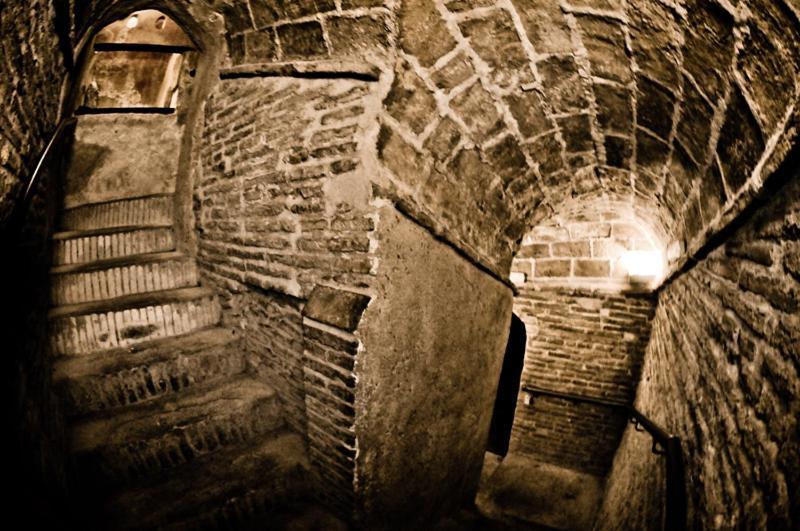 Be Zaragoza Hostel Екстериор снимка The Catacombs of Domitilla